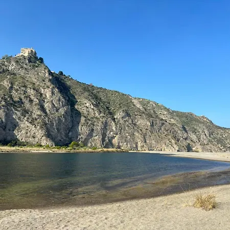 Lägenhet La Tonnara Di Oliveri